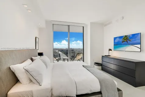 4010 S Ocean Drive Hollywood FL 33019