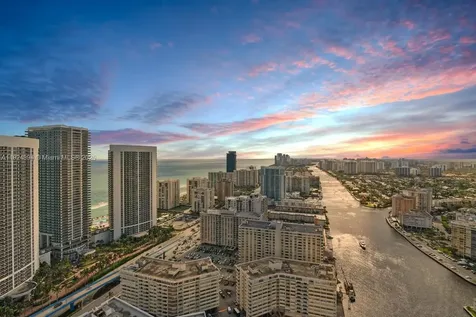 4010 S Ocean Drive Hollywood FL 33019