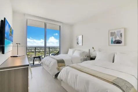 4010 S Ocean Drive Hollywood FL 33019