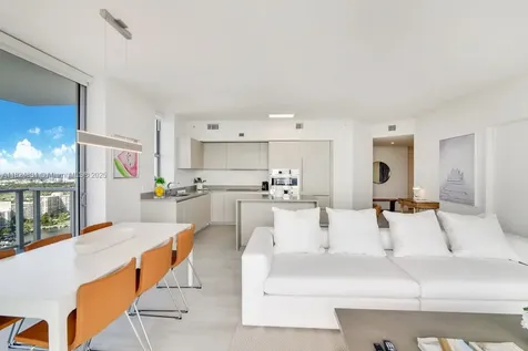 4010 S Ocean Drive Hollywood FL 33019