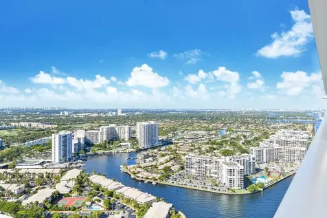 4010 S Ocean Drive Hollywood FL 33019