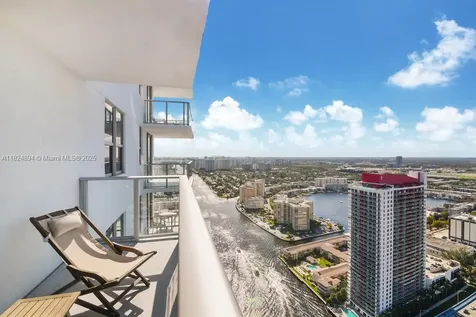 4010 S Ocean Drive Hollywood FL 33019