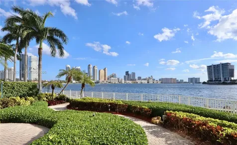 3530 Mystic Pointe Drive Aventura FL 33180