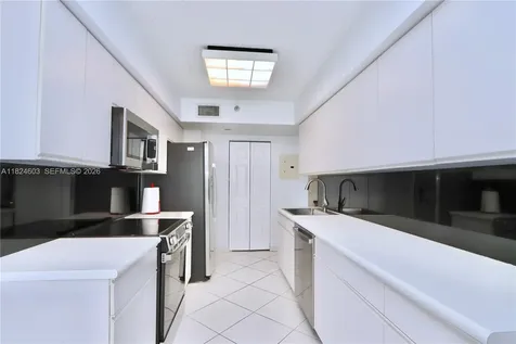 3530 Mystic Pointe Drive Aventura FL 33180