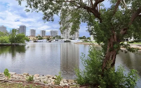 2930 Point East Drive Aventura FL 33160