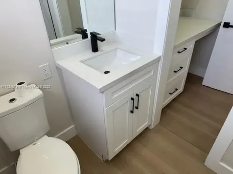 215 SE 3rd Avenue Hallandale Beach FL 33009