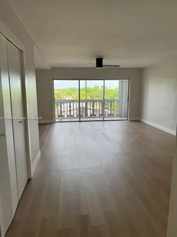 215 SE 3rd Avenue Hallandale Beach FL 33009
