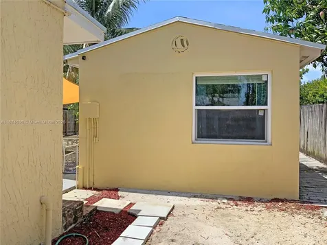 2714 Fillmore Street Hollywood FL 33020