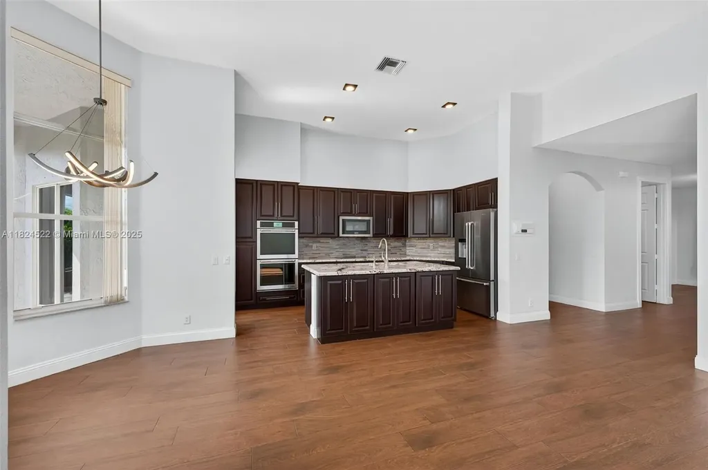 467 NW 120th Drive Coral Springs FL 33071