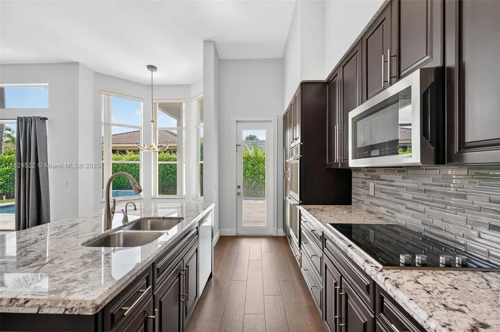 467 NW 120th Drive Coral Springs FL 33071