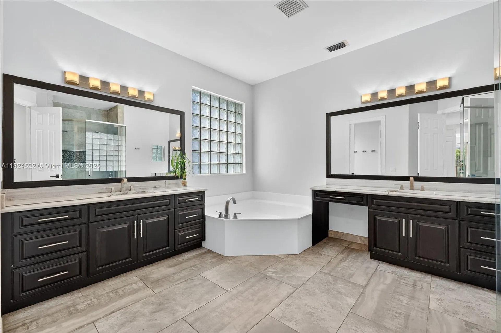 467 NW 120th Drive Coral Springs FL 33071