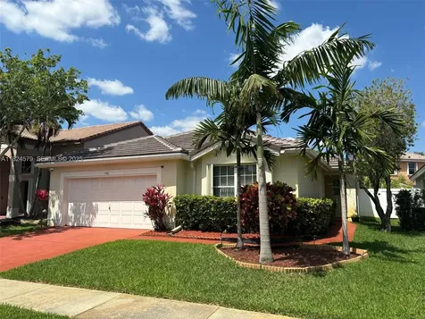 530 SW 182nd Way Pembroke Pines FL 33029
