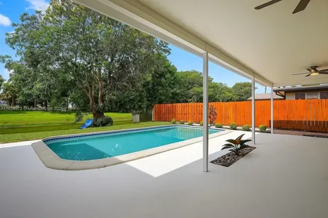 8850 NW 3rd Street Pembroke Pines FL 33024