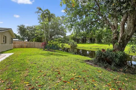 8850 NW 3rd Street Pembroke Pines FL 33024