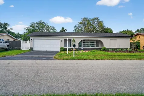 8850 NW 3rd Street Pembroke Pines FL 33024