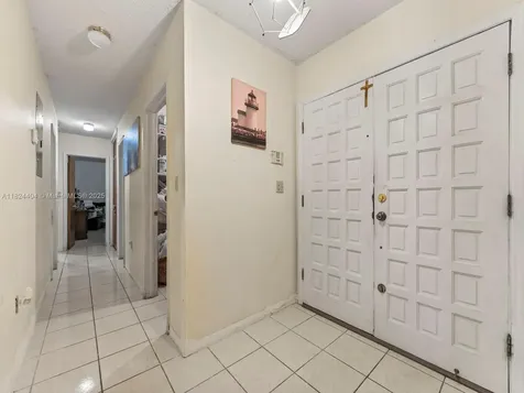17430 SW 92nd Court Palmetto Bay FL 33157