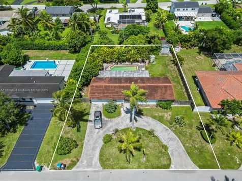 17430 SW 92nd Court Palmetto Bay FL 33157