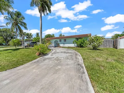 17430 SW 92nd Court Palmetto Bay FL 33157