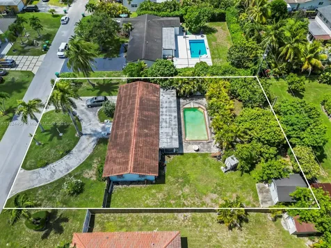 17430 SW 92nd Court Palmetto Bay FL 33157
