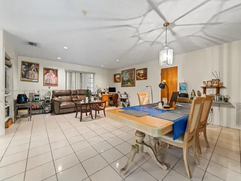 17430 SW 92nd Court Palmetto Bay FL 33157