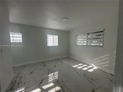 6900 SW 2nd Street Pembroke Pines FL 33023