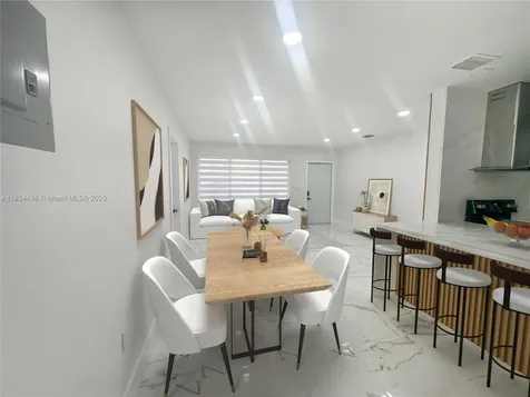 6900 SW 2nd Street Pembroke Pines FL 33023