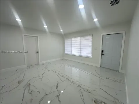 6900 SW 2nd Street Pembroke Pines FL 33023