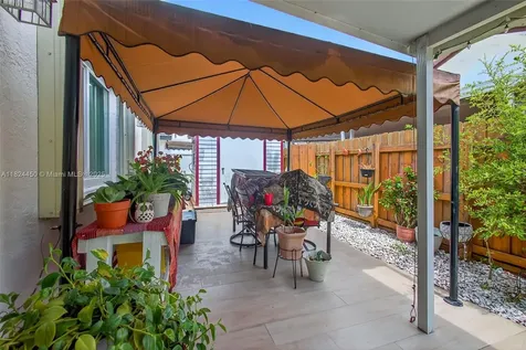8905 NW 112th Street Hialeah Gardens FL 33018