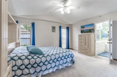 1460 NW 99th Avenue Plantation FL 33322