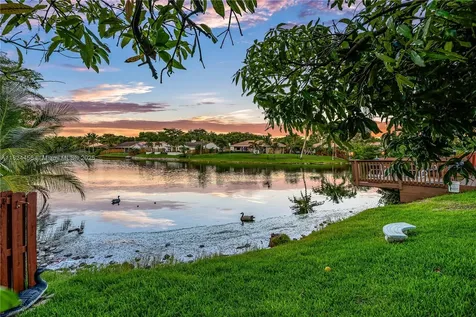 1460 NW 99th Avenue Plantation FL 33322