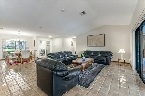 1460 NW 99th Avenue Plantation FL 33322