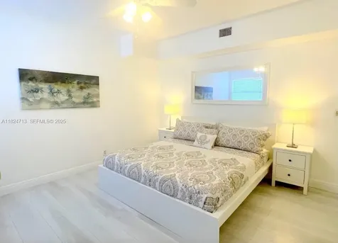 326 Harrison Street Hollywood FL 33019