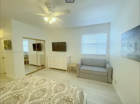 326 Harrison Street Hollywood FL 33019
