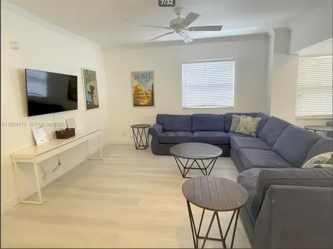 326 Harrison Street Hollywood FL 33019