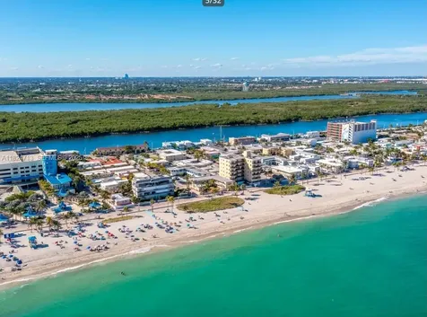 326 Harrison Street Hollywood FL 33019