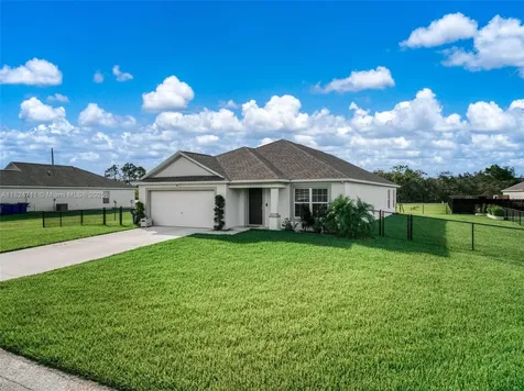4728 Adrienne Street Sebring FL 33872