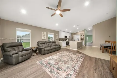 4728 Adrienne Street Sebring FL 33872