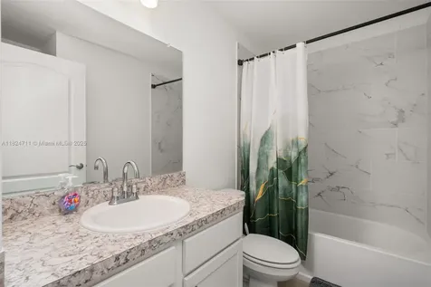 4728 Adrienne Street Sebring FL 33872
