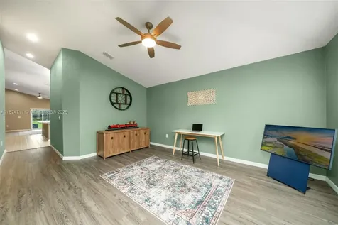 4728 Adrienne Street Sebring FL 33872