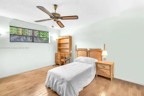 10421 SW 50th Place Cooper City FL 33328