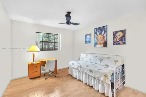 10421 SW 50th Place Cooper City FL 33328