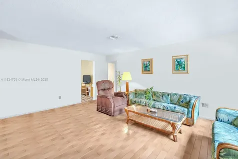 10421 SW 50th Place Cooper City FL 33328