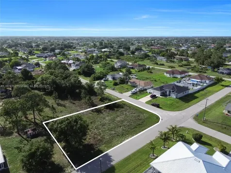 3418 5th Street SW Lehigh Acres FL 33976