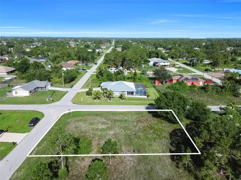 3418 5th Street SW Lehigh Acres FL 33976