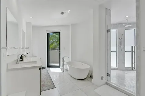 718 Valencia Avenue Coral Gables FL 33134