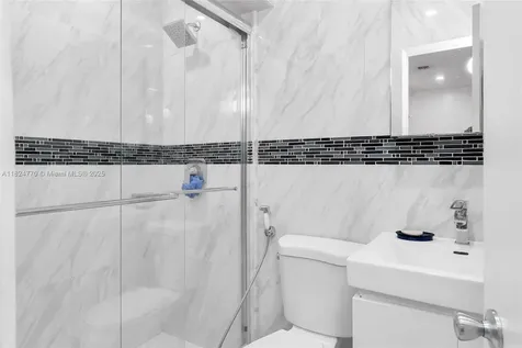 31 SW 58th Court Miami FL 33144