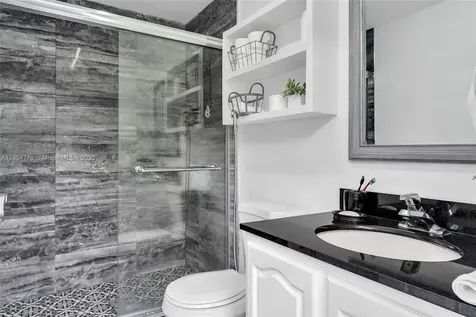 31 SW 58th Court Miami FL 33144