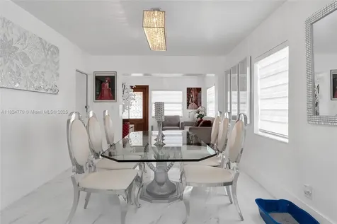 31 SW 58th Court Miami FL 33144