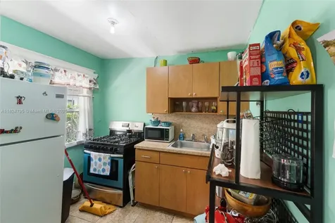 50 NW 34th Terrace Miami FL 33127