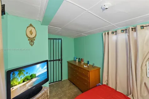 50 NW 34th Terrace Miami FL 33127